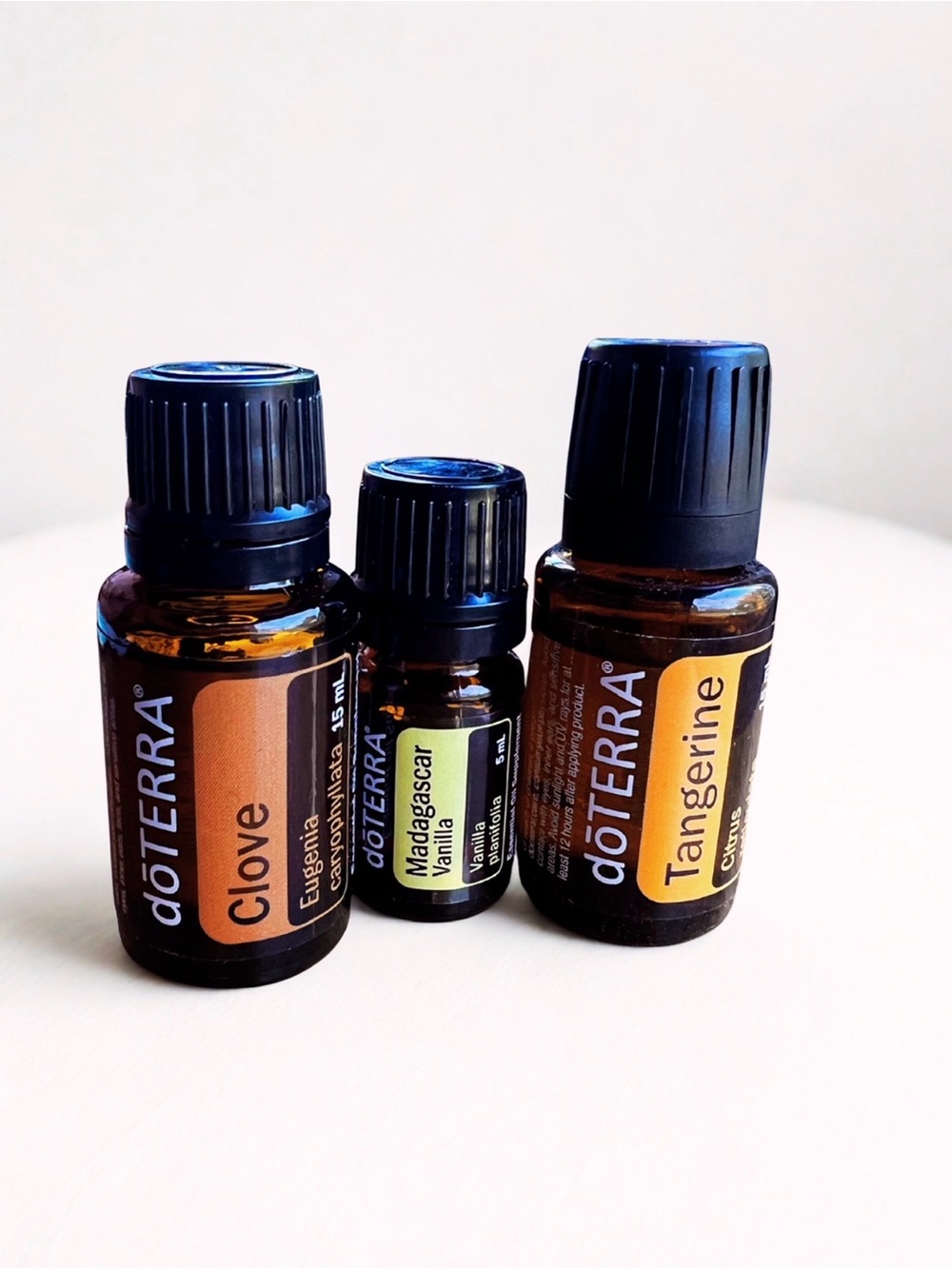 Autumn Diffuser Blend Trio | doTERRA Clove, Madagascar Vanilla & Tangerine